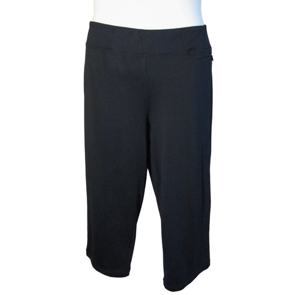 Chico's Pants & Jumpsuits Zenergy By Chicos 2 L Black Capri Pants Pull On Stretch Poshmark